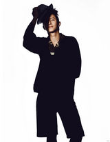 组图：韩庚最新杂志大片曝光 展现成熟魅力