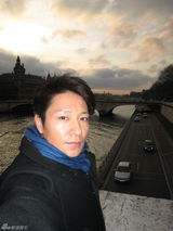 幻灯图：李宗翰法国游拍写真 后悔错过巴黎美女