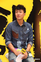 组图：谢安琪恶搞自己歌曲 古巨基献唱为黎耀祥庆生