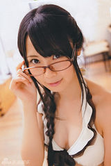 组图：AKB48美乳深沟照集合 前田敦子大胆全裸