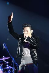 高清组图：滚石唱片三十年演唱会 50次合唱破纪录