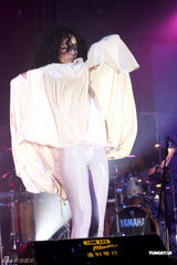 幻灯图集：莫文蔚登场音乐擂台 性感女神依旧撩人