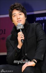 组图：金来沅赵安等出席新片《我的小小英雄》发布