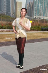 组图：候选中华小姐背景雄厚 徐少强之女曾志伟护航