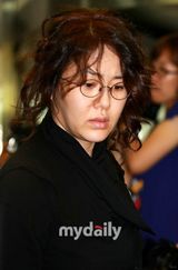 组图：高贤贞金慧秀具惠善等吊唁安德烈-金