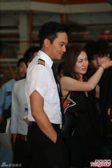 组图：《冲上云霄2》吴镇宇张智霖不担心收视