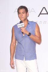 高清组图：彭于晏为手表代言 阳光帅气大秀健美肌肉