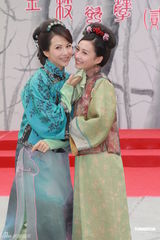 组图：《金枝欲孽2》记者会邓萃雯蔡少芬陈豪亮相