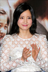 组图：申贤俊王熙智新片《邻居的犯罪》媒体首映