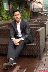 组图：张家辉难忘操练艰辛 与彭于晏亲吻尴尬