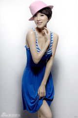 高清美图：女星金巧巧清凉夏日风写真 性感撩人