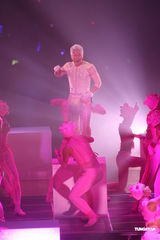 组图：郭富城个唱变型金刚舞台华丽震撼