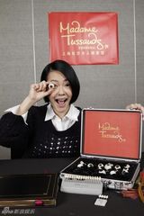 组图：《康熙》十年纪念 蔡康永小S进驻蜡像馆