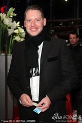 组图：《特别响，非常近》柏林首映童星可爱抢镜