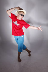 组图：话剧《杀死男主角》精美宣传照