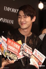 高清组图：SJ-M八缺一现身台湾 引发歌迷混乱