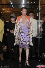 组图：舒淇大方露酥胸 朴信惠深V爆乳很有料