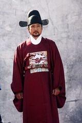 高清组图：韩剧《马医》发布主演韩服亮相