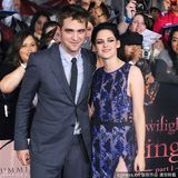 组图：《破晓》首映三人组亮相 斯图尔特秀长腿