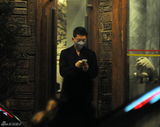 独家：周杰深夜京城会友 戴口罩出行耍酷