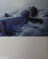 组图：岩佐真悠子性感写真突破尺度