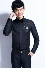 组图：陈晓【演员】西装写真曝光 身姿挺拔尽显阳光帅气