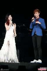 组图：邓紫棋曝林宥嘉支持个唱 害羞不谈