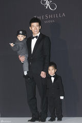 高清组图：韩星情侣刘志泰金孝珍婚礼 众星到场祝贺