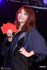 组图：歌姬A-Lin大解放LIVE音乐会 秀美腿跳热舞