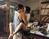 组图：光棍节你不孤单 甜蜜热吻送给你