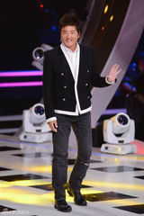 组图：和声韩红献导演处女秀 称PK黄绮珊会死