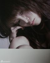 组图：岩佐真悠子性感写真突破尺度