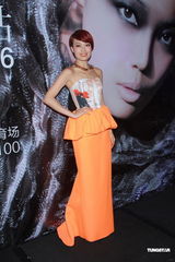 组图：容祖儿下月广州开唱 澄清与何韵诗台湾庆生