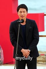 组图：《监视者们》等三部影片举行观众见面会