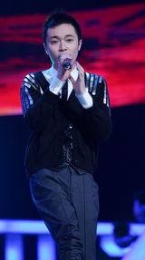 高清图：苏打绿新浪网络盛典献上精彩演唱