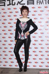 组图：陶晶莹新专辑挑战饶舌 周董方文山联手