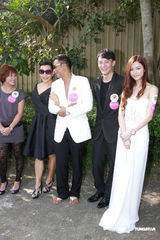 组图：《热爱岛》开镜 任达华陈冲亲密现身