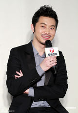 组图：沙溢宣传新剧 被曝与胡可地下情往事