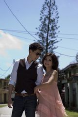 组图：Ella关岛教堂拍婚纱哽咽落泪