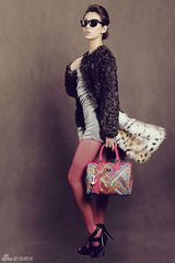 组图：王梓诺拍时装大片 神情酷似蔡少芬