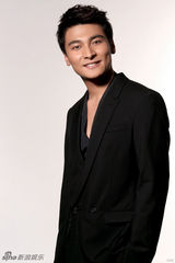 组图：《第五空间》央八热播 贺刚展百变王子面