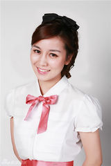 组图：宁财神何念爱情三部曲新版定妆照