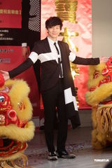 组图：林俊杰大方对Hebe示爱 为其写歌盼有合作