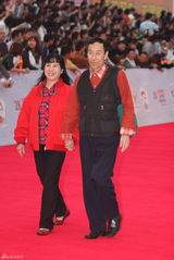 组图：第28届金鸡奖红毯 群星云集女星美艳男星帅气