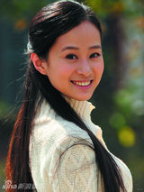 组图：电视剧《不曾逝去的岁月》主演定妆