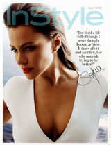 高清组图：索菲娅-维加拉登杂志封面丰胸抢镜