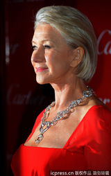 组图：棕榈泉红毯群星闪耀 娜奥米优雅海伦娇艳