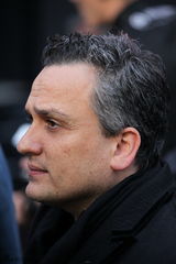 组图：《美国队长2》主创访华 斯嘉丽黑裙妩媚