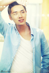 组图：霍政谚写真阳光形象成国民欧巴