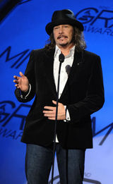 高清组图：格莱美部分奖项 《贫民富翁》作曲获奖